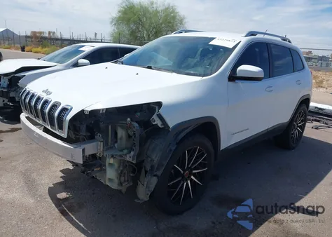 2014 Jeep Cherokee Latitude z USA, uszkodzony, nr VIN 1C4PJLCS3EW217119